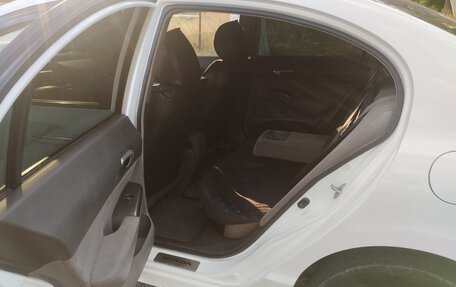 Honda Civic VIII, 2008 год, 750 000 рублей, 11 фотография