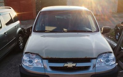 Chevrolet Niva I рестайлинг, 2015 год, 435 000 рублей, 1 фотография