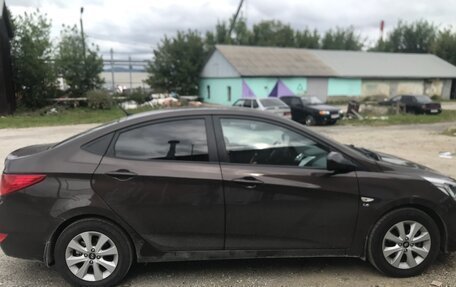 Hyundai Solaris II рестайлинг, 2016 год, 850 000 рублей, 4 фотография