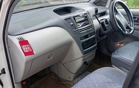 Toyota Nadia, 1999 год, 400 000 рублей, 6 фотография