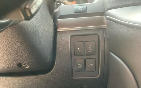 Toyota Land Cruiser 200, 2020 год, 7 900 000 рублей, 17 фотография