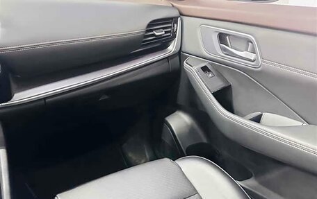 Nissan X-Trail, 2022 год, 2 105 000 рублей, 15 фотография