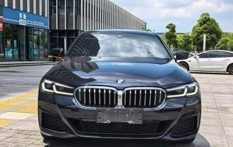 BMW 5 серия, 2022 год, 3 660 006 рублей, 2 фотография