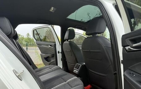 Volkswagen Golf VIII, 2022 год, 1 600 000 рублей, 14 фотография