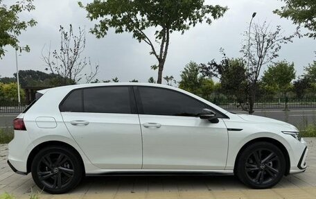 Volkswagen Golf VIII, 2022 год, 1 600 000 рублей, 7 фотография