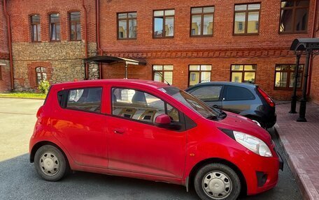 Chevrolet Spark III, 2012 год, 645 000 рублей, 4 фотография