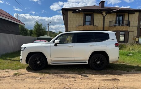 Toyota Land Cruiser, 2022 год, 10 000 000 рублей, 5 фотография