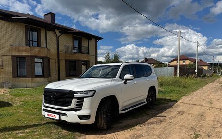 Toyota Land Cruiser, 2022 год, 10 000 000 рублей, 3 фотография