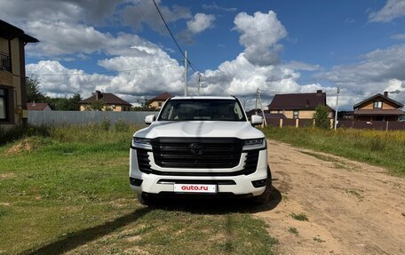 Toyota Land Cruiser, 2022 год, 10 000 000 рублей, 2 фотография