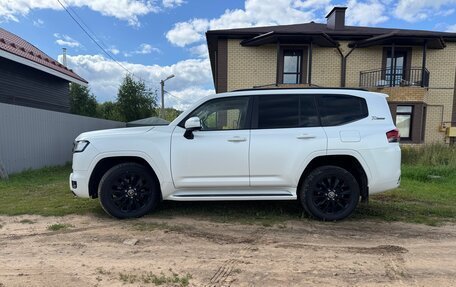 Toyota Land Cruiser, 2022 год, 10 000 000 рублей, 4 фотография