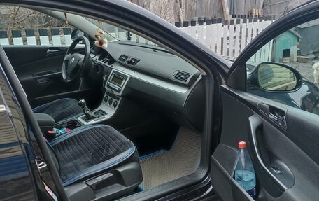 Volkswagen Passat B6, 2008 год, 750 000 рублей, 24 фотография