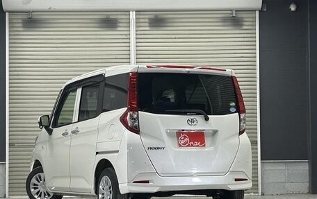Toyota Roomy I, 2018 год, 843 000 рублей, 5 фотография