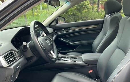 Honda Accord IX рестайлинг, 2021 год, 1 730 000 рублей, 9 фотография
