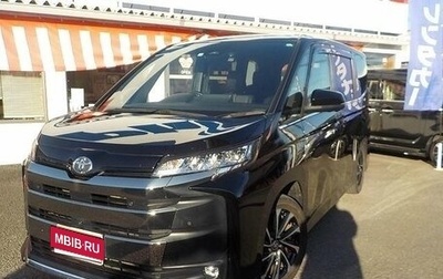 Toyota Noah, 2022 год, 2 140 000 рублей, 1 фотография