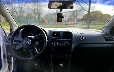 Volkswagen Polo VI (EU Market), 2010 год, 475 000 рублей, 17 фотография
