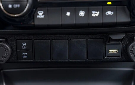 Toyota Hilux VIII, 2024 год, 5 522 000 рублей, 14 фотография