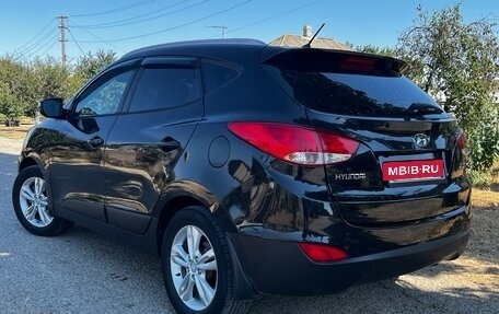 Hyundai ix35 I рестайлинг, 2010 год, 1 200 000 рублей, 5 фотография
