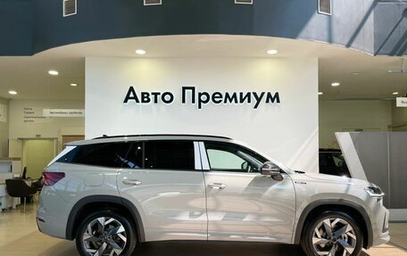 Skoda Kodiaq, 2025 год, 5 300 000 рублей, 4 фотография