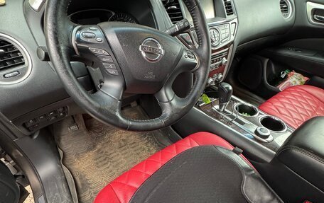 Nissan Pathfinder, 2015 год, 1 550 000 рублей, 9 фотография