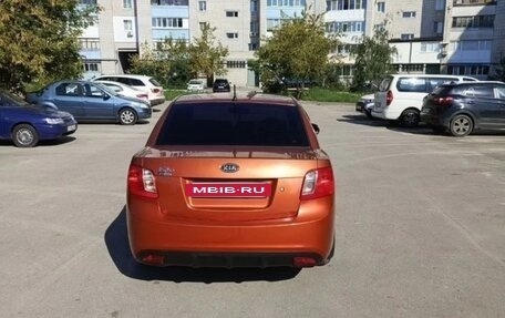 KIA Rio II, 2010 год, 650 000 рублей, 4 фотография