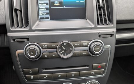 Land Rover Freelander II рестайлинг 2, 2014 год, 1 875 000 рублей, 19 фотография
