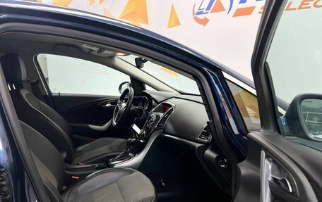 Opel Astra J, 2011 год, 695 000 рублей, 29 фотография