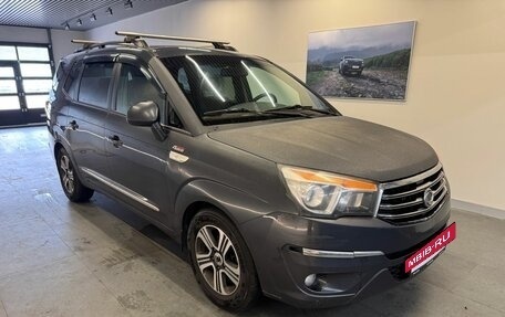 SsangYong Stavic, 2014 год, 1 379 000 рублей, 3 фотография