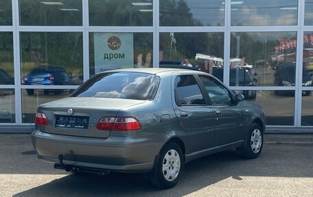 Fiat Albea I рестайлинг, 2010 год, 400 000 рублей, 2 фотография