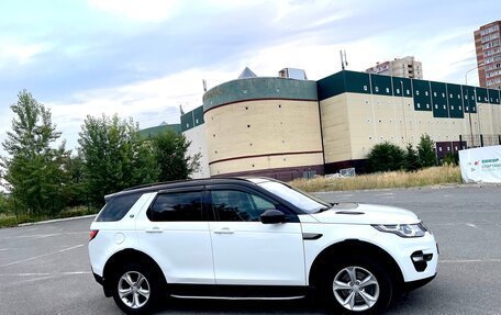 Land Rover Discovery Sport I рестайлинг, 2015 год, 1 985 000 рублей, 6 фотография