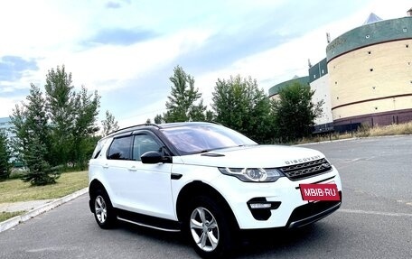 Land Rover Discovery Sport I рестайлинг, 2015 год, 1 985 000 рублей, 4 фотография