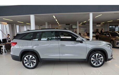 Skoda Kodiaq, 2025 год, 5 000 000 рублей, 6 фотография