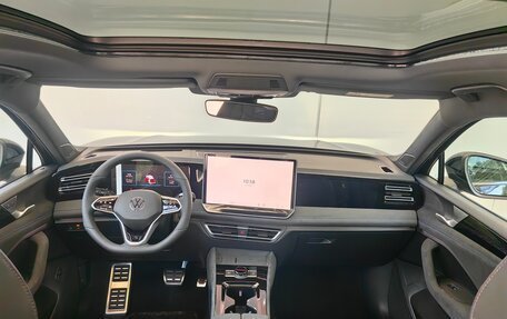Volkswagen Tiguan, 2025 год, 4 950 000 рублей, 11 фотография