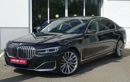 BMW 7 серия, 2022 год, 6 450 000 рублей, 1 фотография