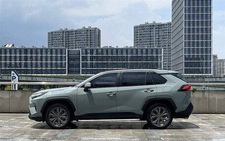 Toyota RAV4, 2022 год, 2 970 000 рублей, 4 фотография