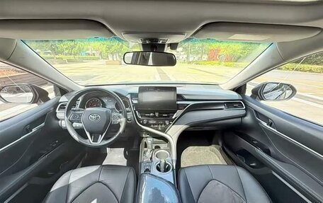 Toyota Camry, 2021 год, 2 200 000 рублей, 10 фотография