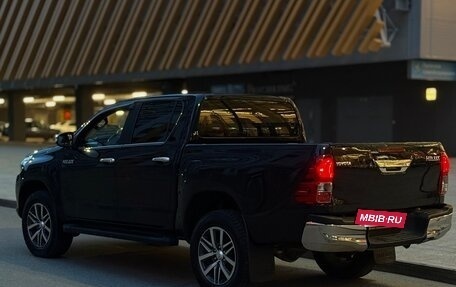 Toyota Hilux VIII, 2017 год, 2 800 000 рублей, 6 фотография