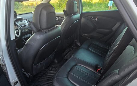 Hyundai ix35 I рестайлинг, 2011 год, 1 500 000 рублей, 6 фотография