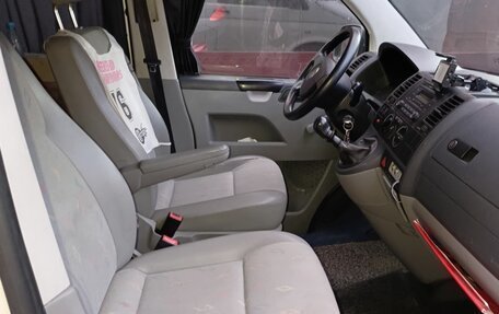 Volkswagen Transporter T5 рестайлинг, 2008 год, 1 480 000 рублей, 8 фотография