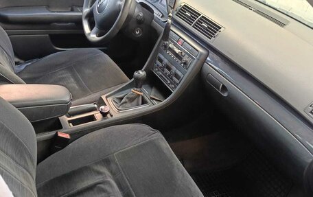 Audi A4, 2003 год, 550 000 рублей, 6 фотография