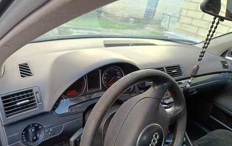 Audi A4, 2003 год, 550 000 рублей, 9 фотография