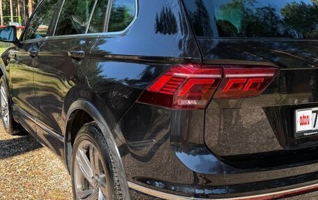 Volkswagen Tiguan II, 2022 год, 3 550 000 рублей, 3 фотография