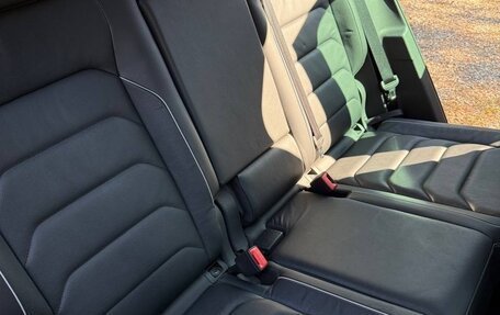 Volkswagen Tiguan II, 2022 год, 3 550 000 рублей, 12 фотография