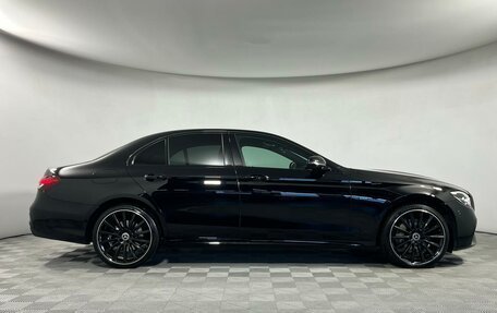 Mercedes-Benz E-Класс, 2020 год, 5 998 000 рублей, 4 фотография