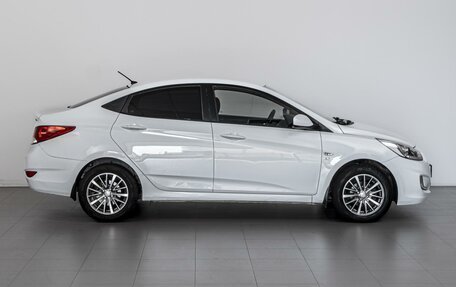 Hyundai Solaris II рестайлинг, 2013 год, 925 000 рублей, 5 фотография