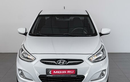 Hyundai Solaris II рестайлинг, 2013 год, 925 000 рублей, 3 фотография