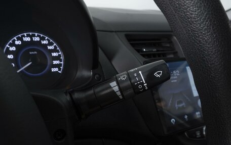 Hyundai Solaris II рестайлинг, 2013 год, 925 000 рублей, 15 фотография