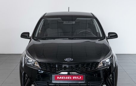 KIA Rio IV, 2021 год, 1 699 000 рублей, 3 фотография