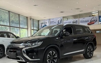 Mitsubishi Outlander III рестайлинг 3, 2021 год, 2 450 000 рублей, 1 фотография