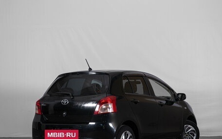 Toyota Vitz, 2005 год, 479 000 рублей, 4 фотография