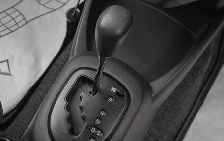 Toyota Vitz, 2005 год, 479 000 рублей, 13 фотография